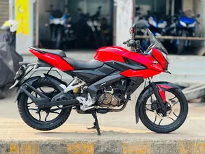 Bajaj 2018 Red