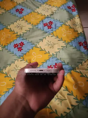 অ্যাপল আইফোন ১৩ ১২৮ জিবি সাদা