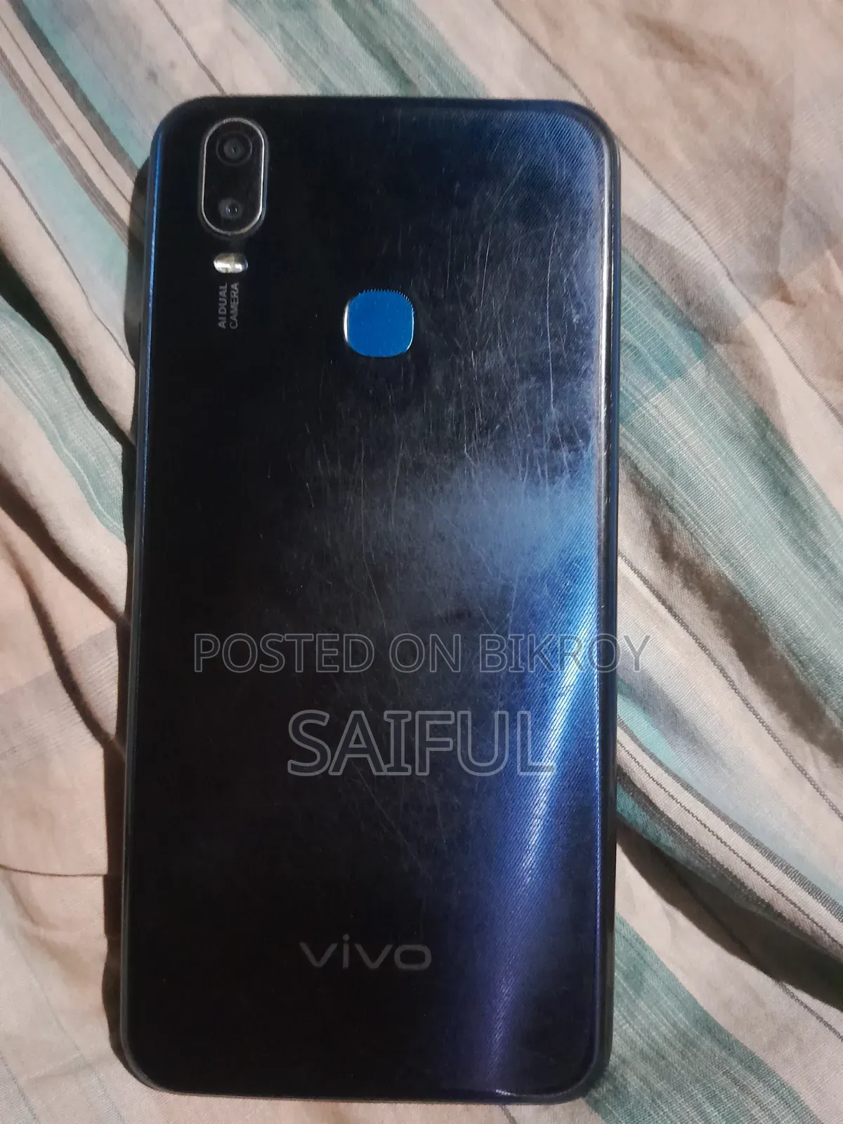 Vivo Y11 32 GB Blue