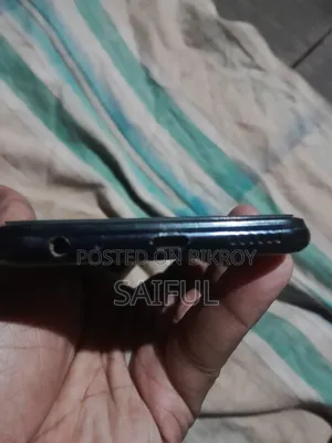 Vivo Y11 32 GB Blue