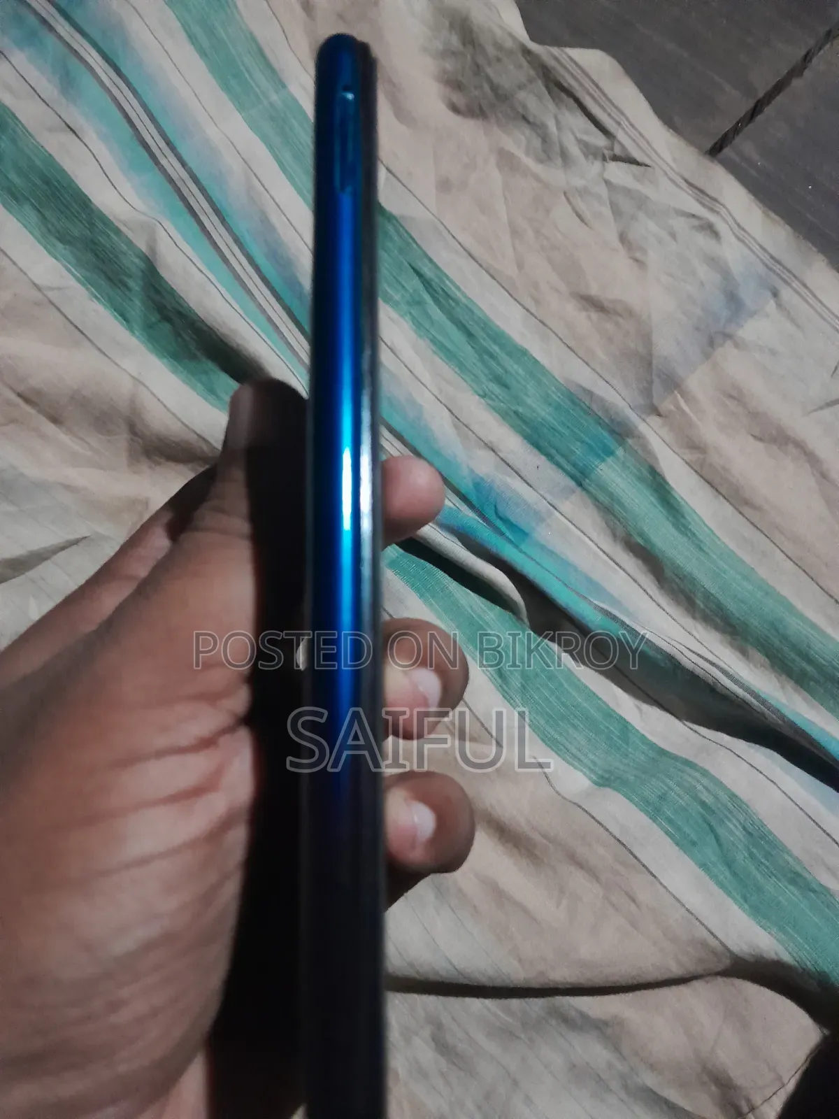 Vivo Y11 32 GB Blue