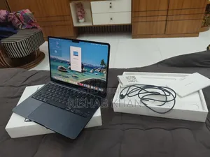 New Laptop Apple MacBook Air 2026 M5 16GB Apple M5 SSD 512GB