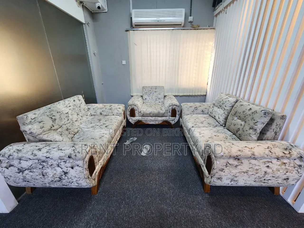 Commercial Furnished Office