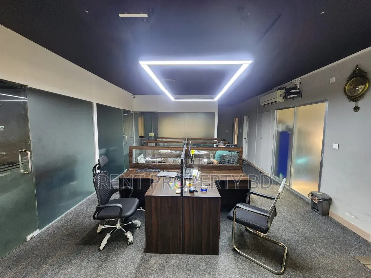 Commercial Furnished Office