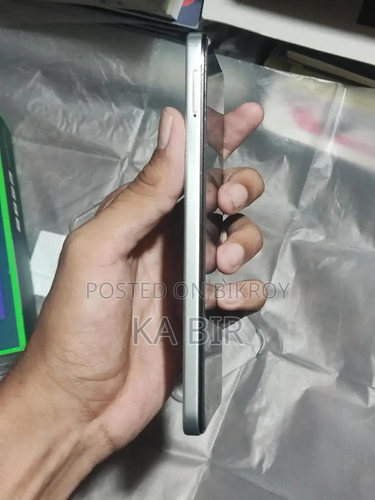 Infinix Hot 60i 128 GB Silver