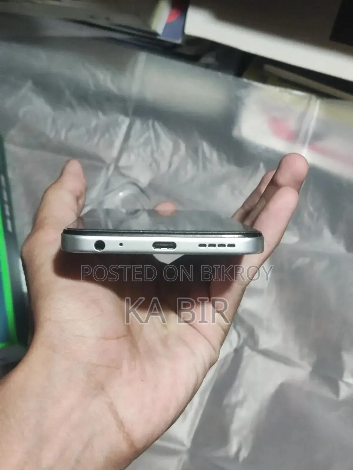 Infinix Hot 60i 128 GB Silver