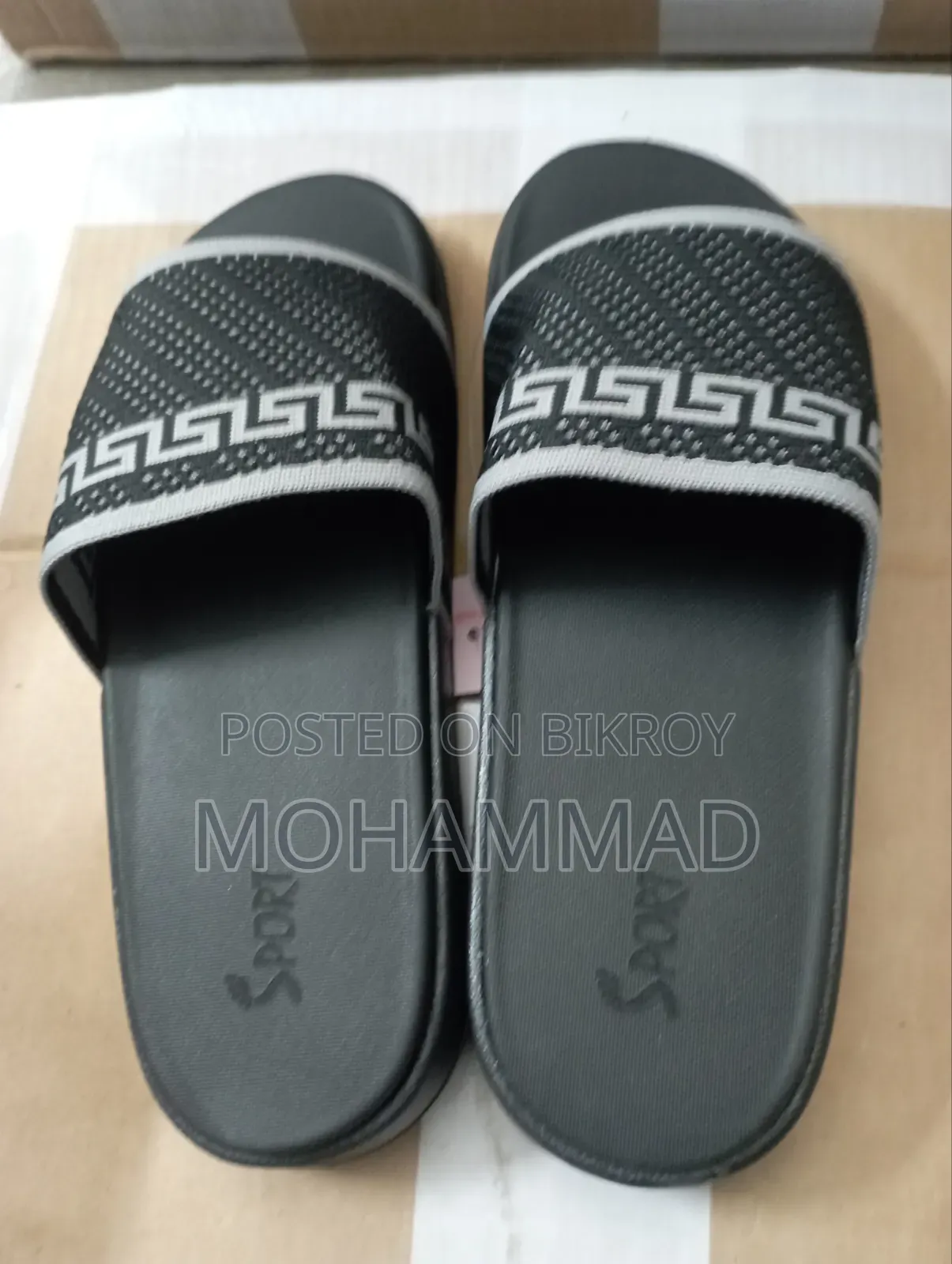 Comfortable Men's Sports Slipper for sale