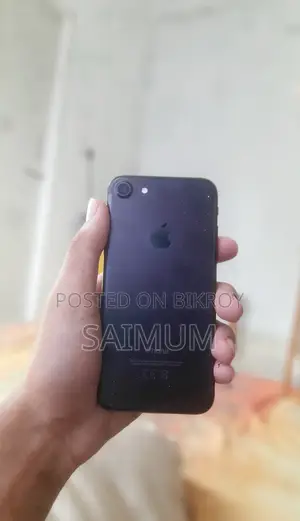 Apple iPhone 7 32 GB Black