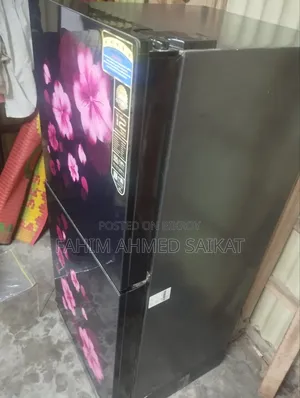 ওয়ালটন রেফ্রিজারেটর। মডেল: Wfd-1b6-gdel-xx