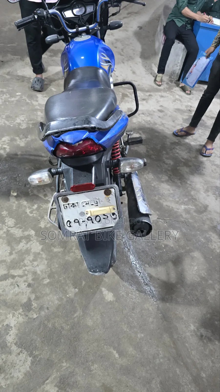 Mahindra Centuro 2017 Blue