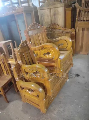 Old Akashmoni wood sofa