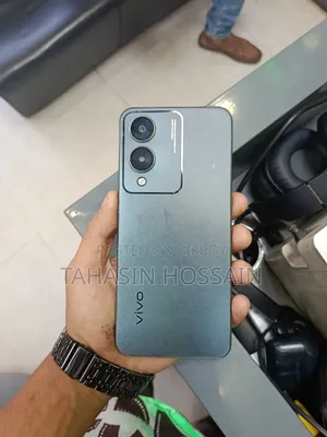 Vivo Y17s 128 GB Green