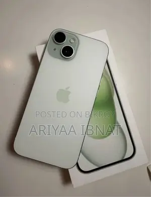 Apple iPhone 15 128 GB Green