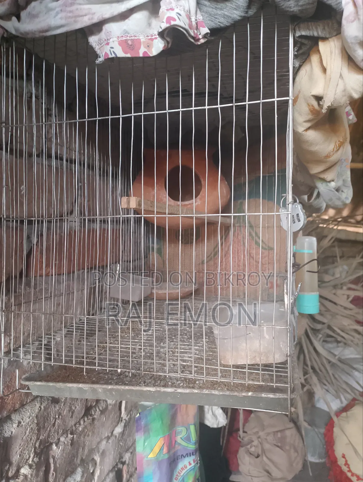 পাখির একটা 12/18সাইজ খাঁচা বিক্রি হবে