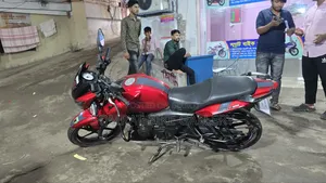 TVS Apache RTR 160 2V 2016 Red