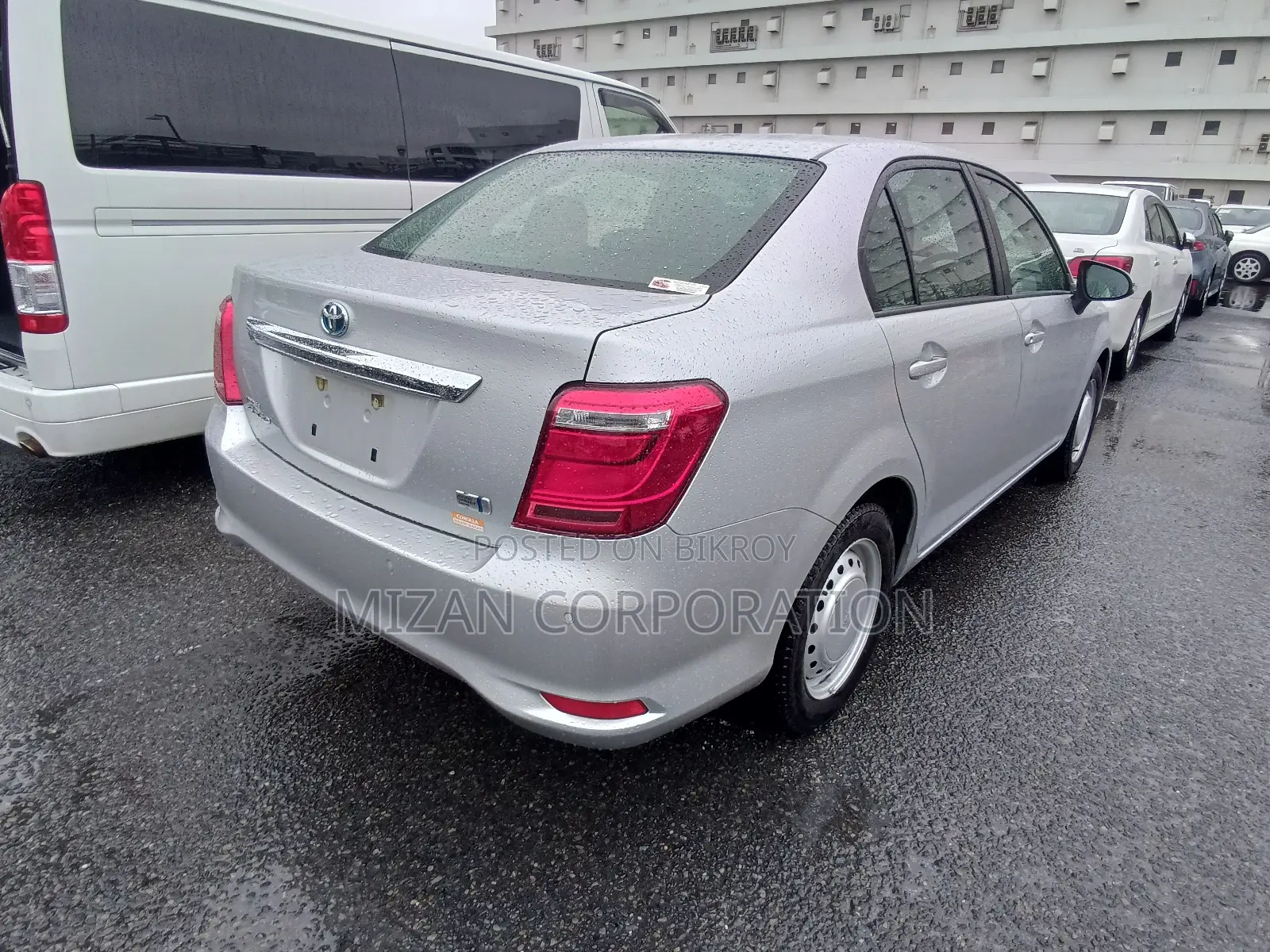 Toyota Axio 2022 Silver
