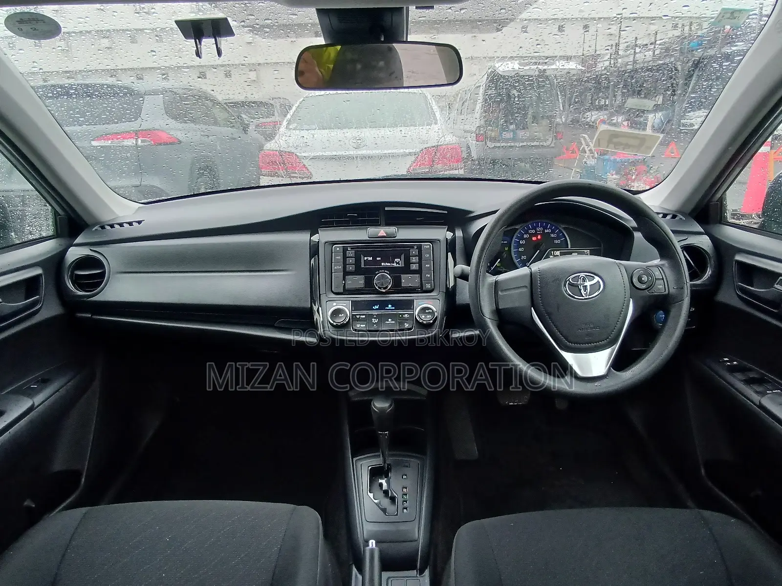 Toyota Axio 2022 Silver