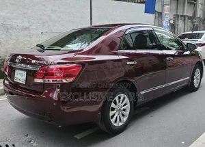 Toyota Premio 2016 Maroon