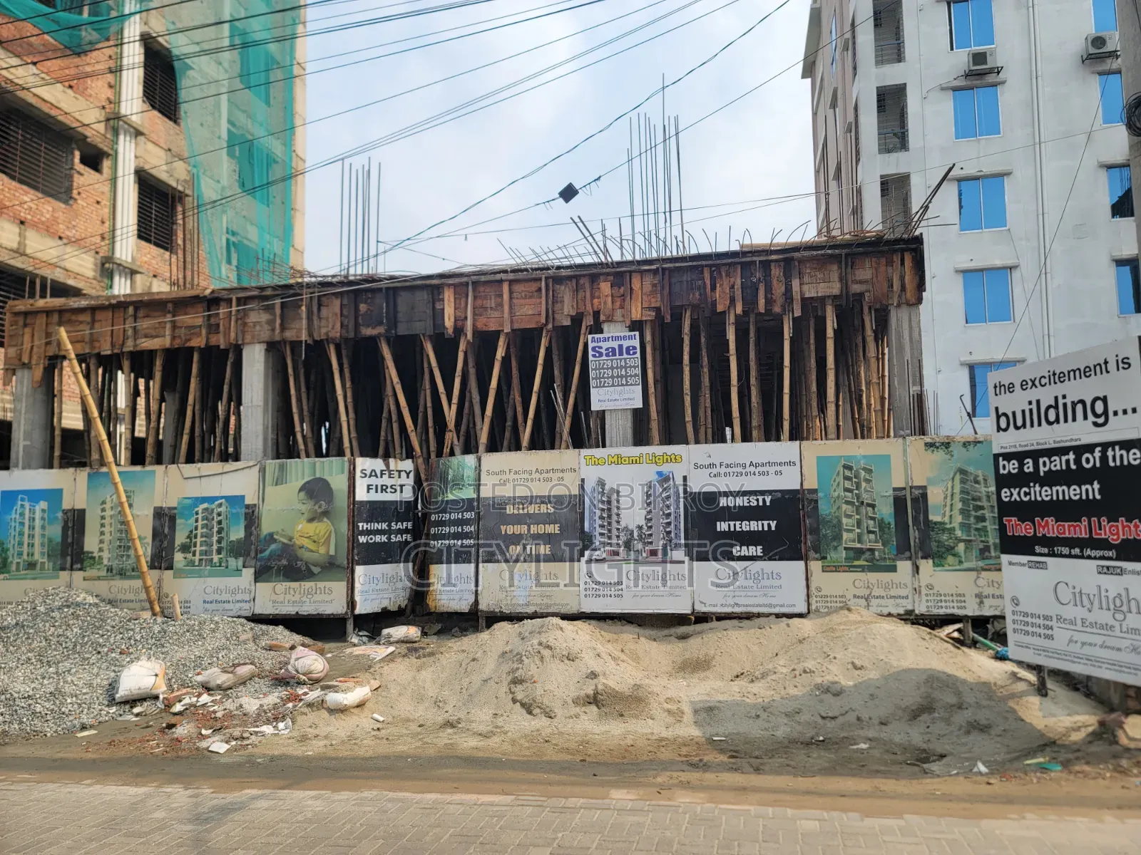 ৩ বেডরুমের অ্যাপার্টমেন্ট সিটিলাইটস রিয়েল, বসুন্ধরায় বিক্রয়ের জন্য