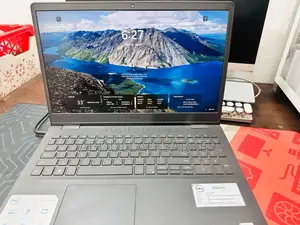 Laptop Dell Inspiron 15 3000 8GB Intel Core i3 HDD+SSD 1T