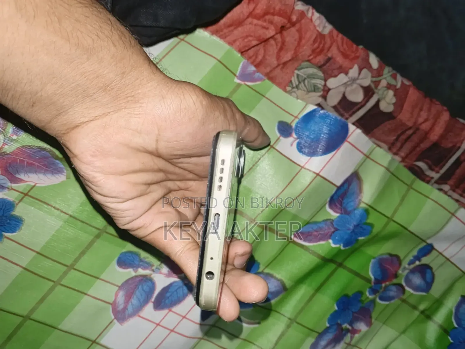 ভিভো ভি৫০ লাইট ৫জি ২৫৬ জিবি গোল্ড