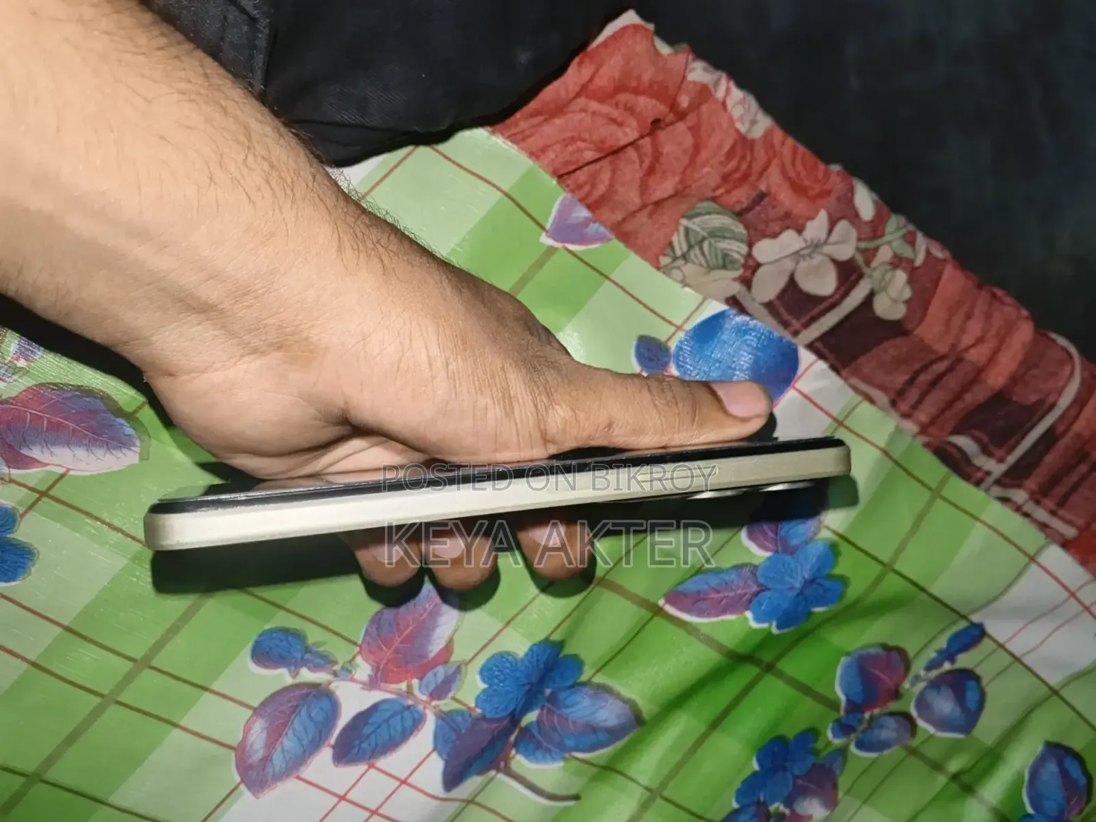 ভিভো ভি৫০ লাইট ৫জি ২৫৬ জিবি গোল্ড