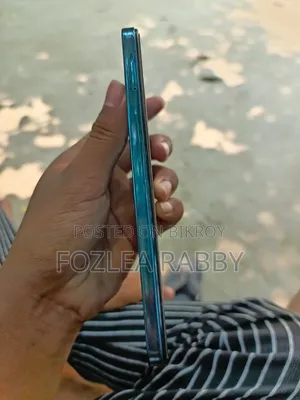 Tecno Spark 20 256 GB Blue