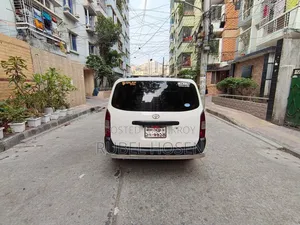 Toyota Probox 2004 White