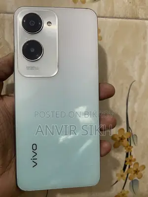 Vivo Y18 128 GB White