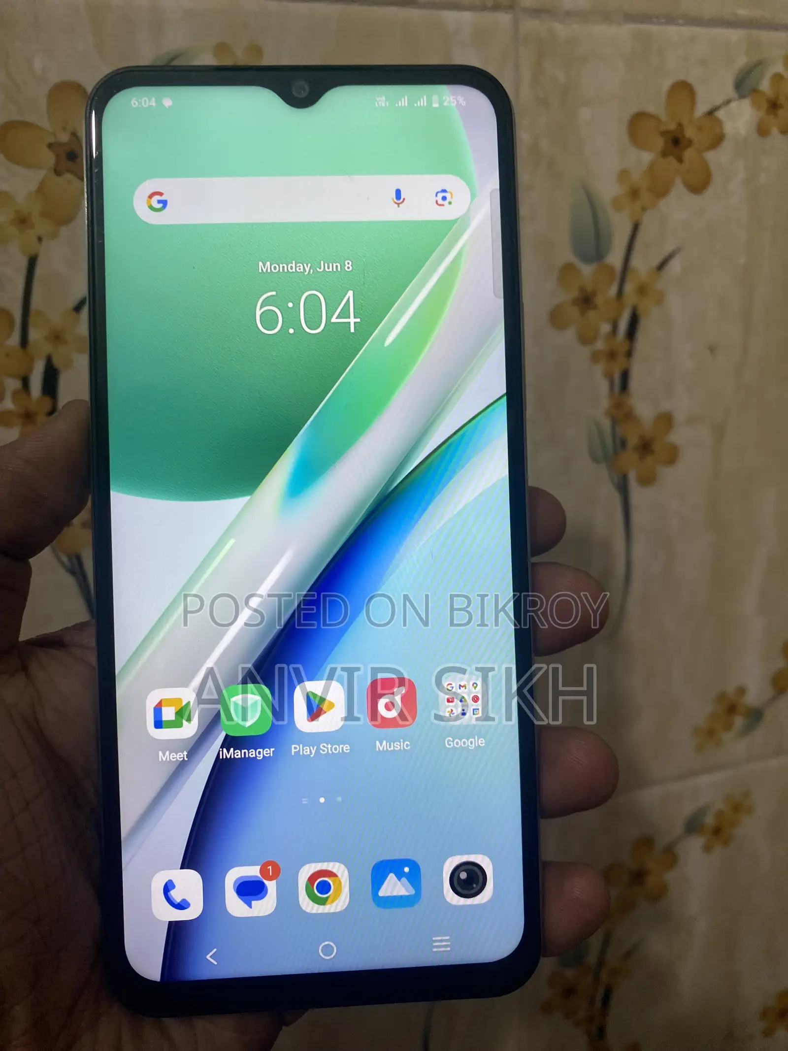 Vivo Y18 128 GB White