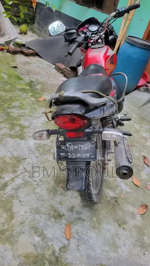 Bajaj Platina 100 2011 Red