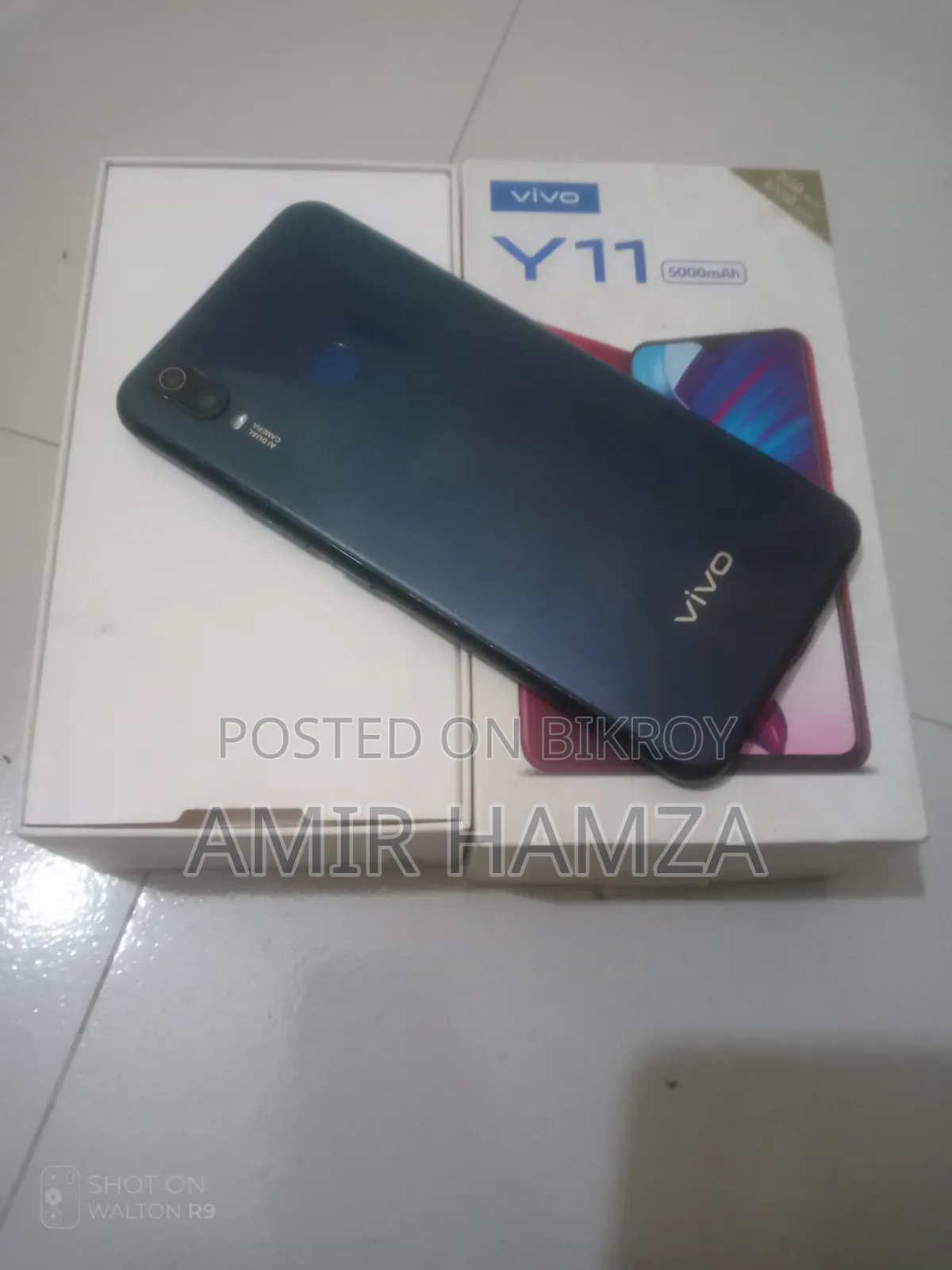 Vivo Y11 32 GB Blue