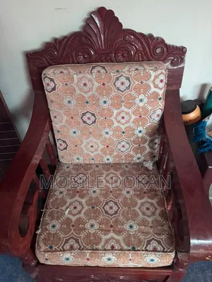 ঐতিহ্যবাহী সলিড কাঠের ৮ সোফা