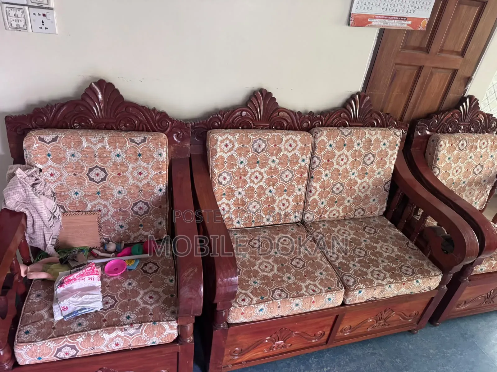 ঐতিহ্যবাহী সলিড কাঠের ৮ সোফা