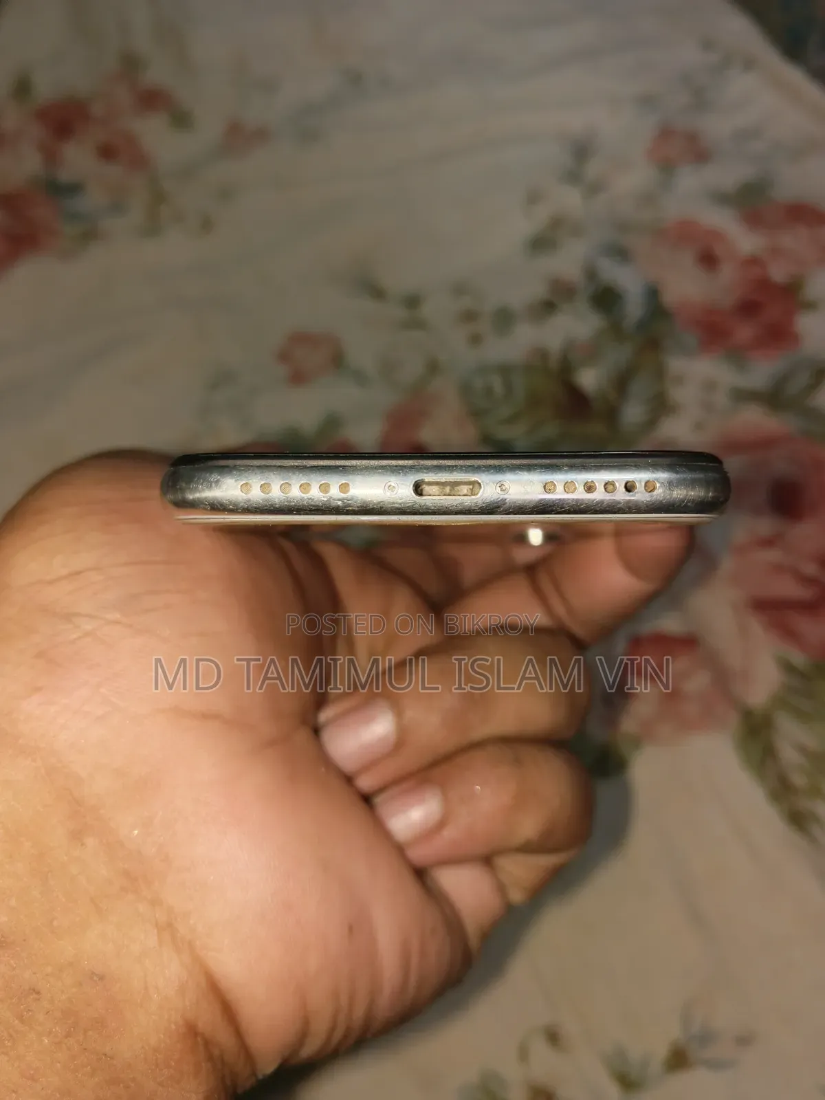 অ্যাপল আইফোন এক্স ২৫৬ জিবি হোয়াইট