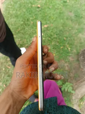 Tecno Spark 20 Pro Plus 256 GB Orange