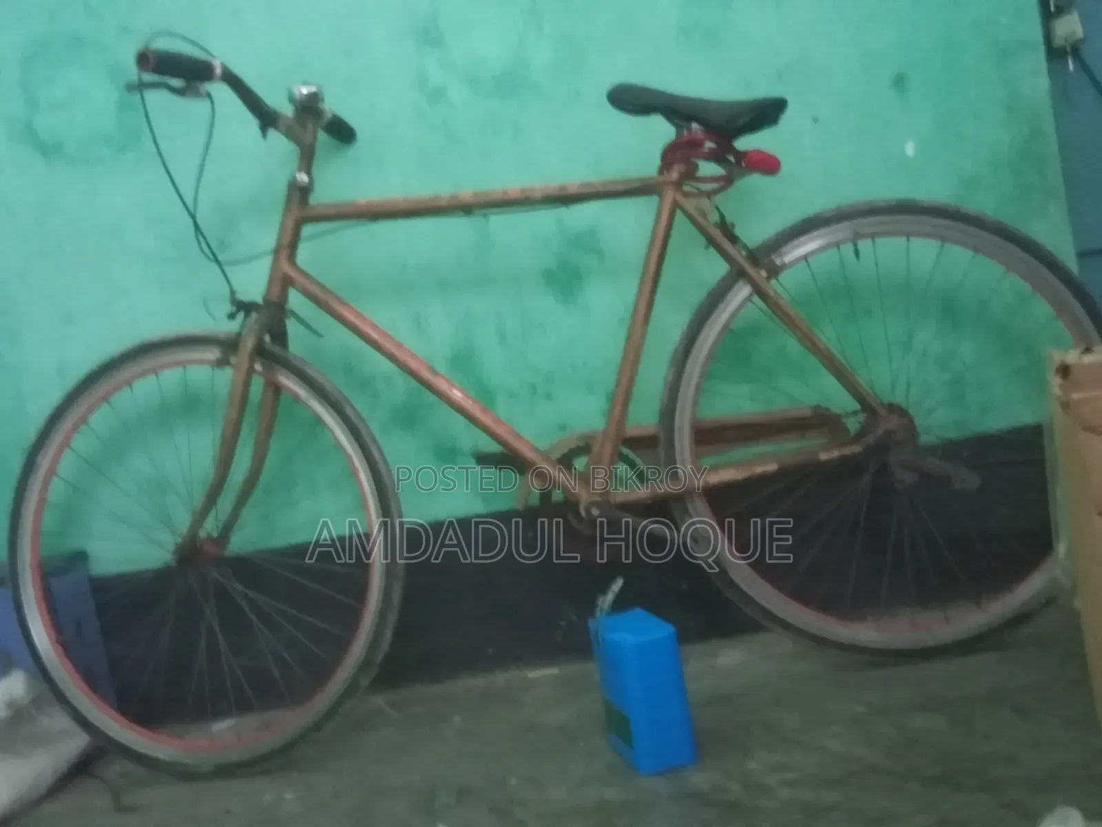 Cycle with thin tires