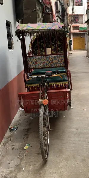 Auto Rickshaw For Sale
