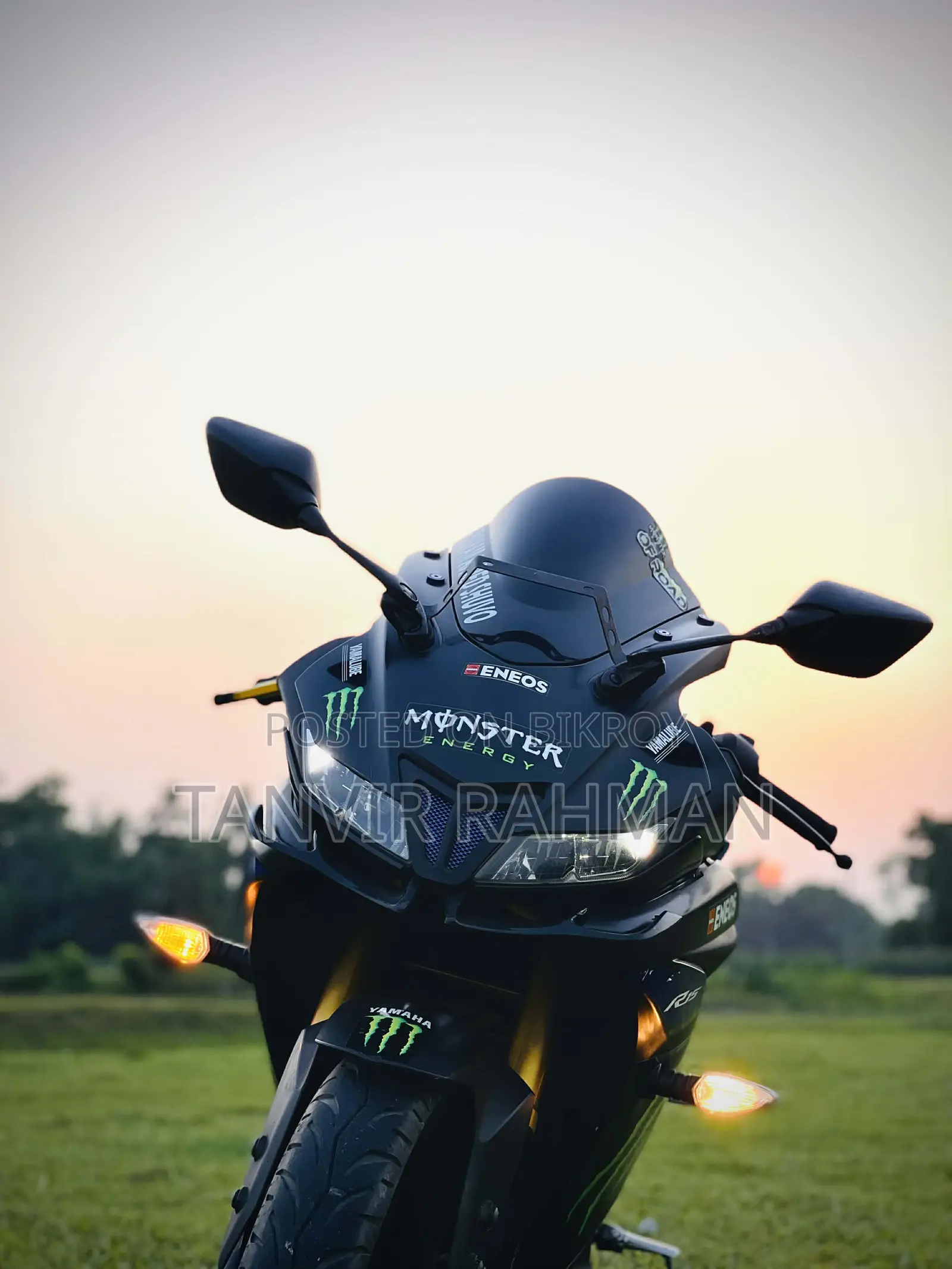ইয়ামাহা আর৩ ২০২১ কালো