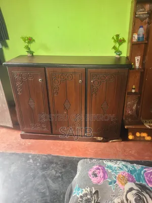 Almirah for Sale