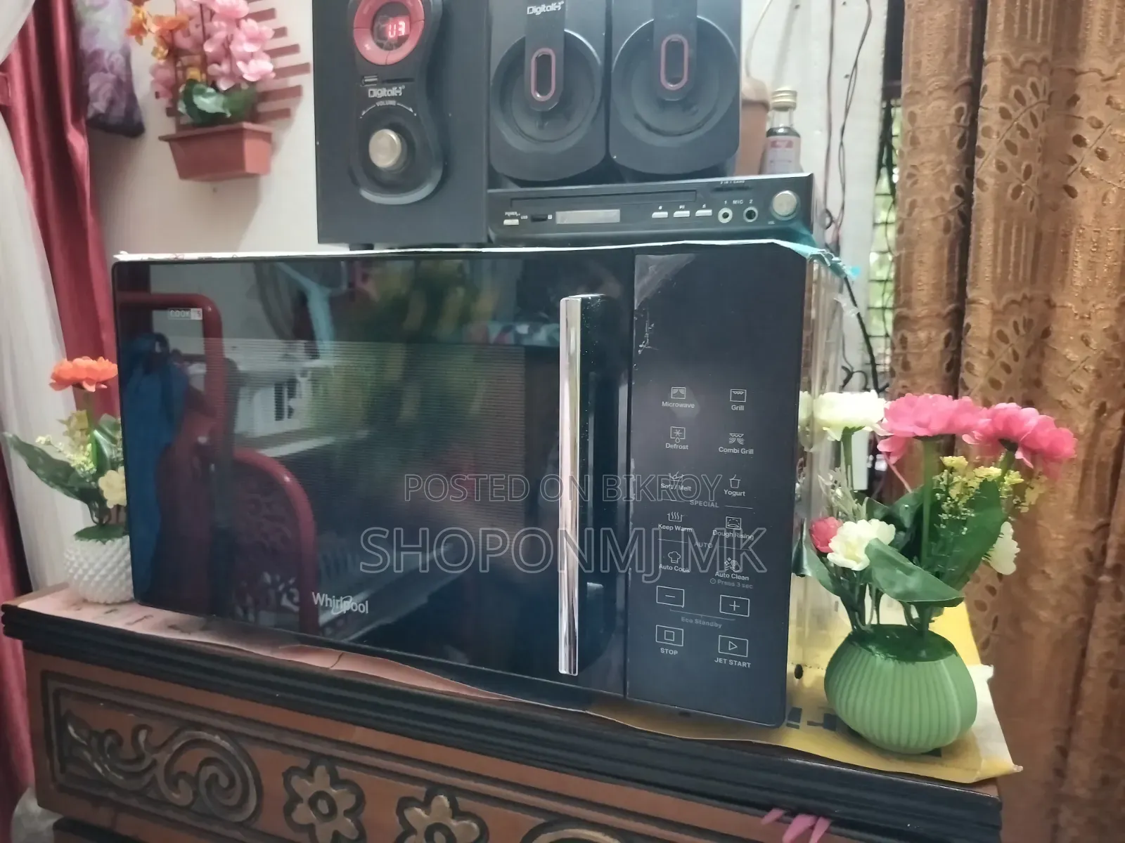 New Microwave Oven