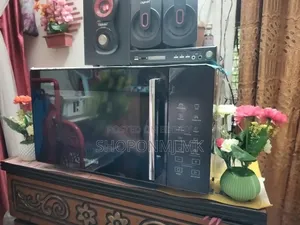 New Microwave Oven