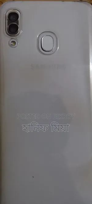 Samsung Galaxy A30 32 GB White
