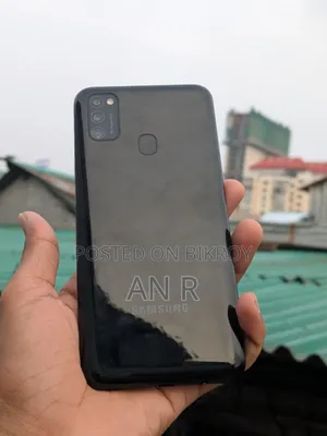 Samsung Galaxy M21 128 GB Black