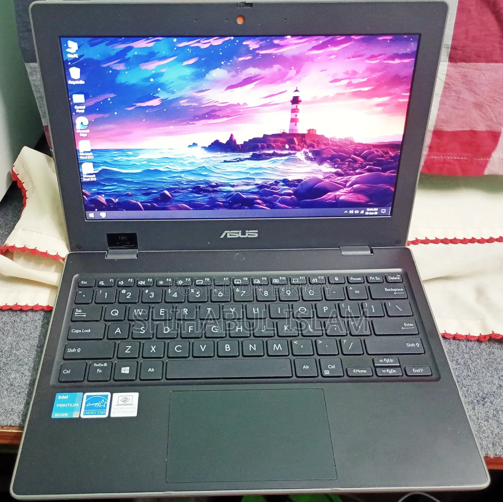 Laptop Asus 8GB Intel Pentium eMMC 128GB
