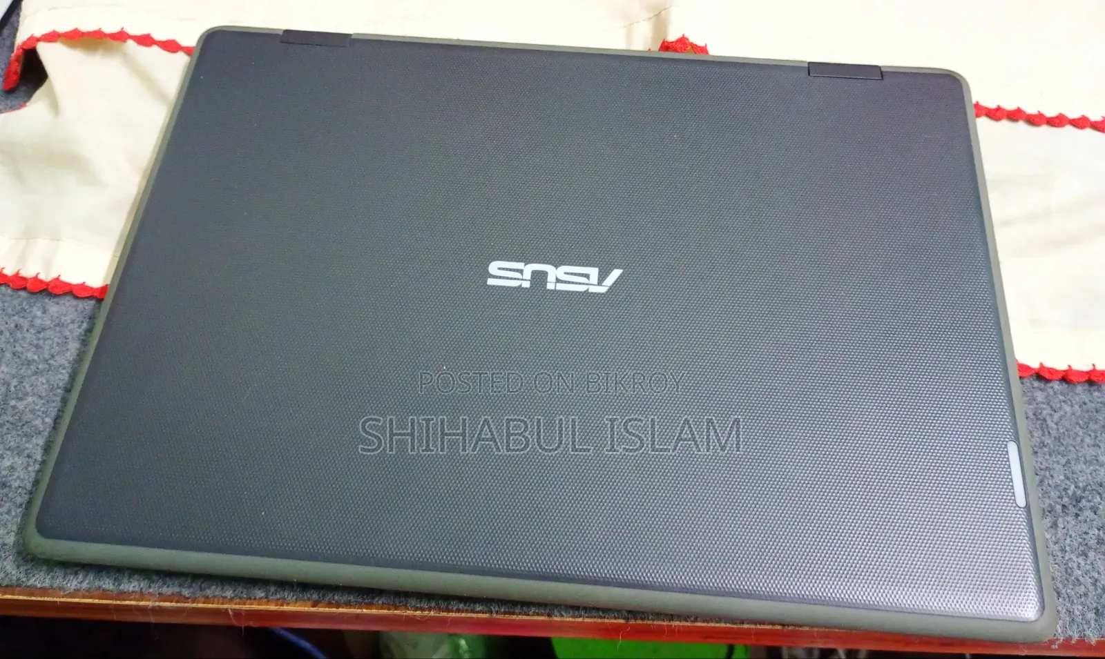 Laptop Asus 8GB Intel Pentium eMMC 128GB