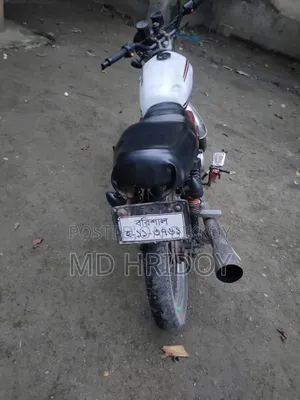 মোটরসাইকেল ২০০৮ লাল