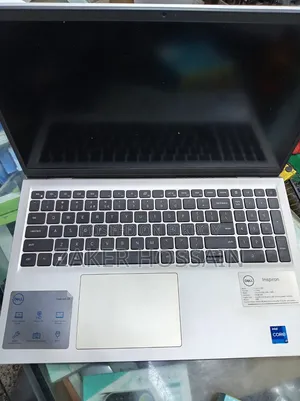 Laptop Dell Inspiron 15 16GB Intel Core i7 SSD 512GB