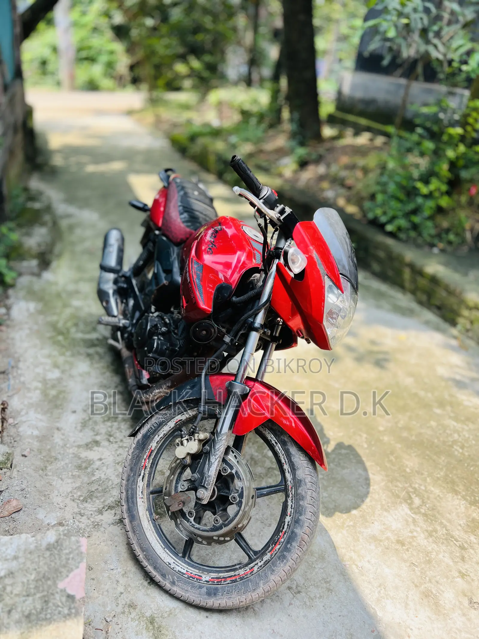 TVS Apache RTR 160 2V 2011 Red