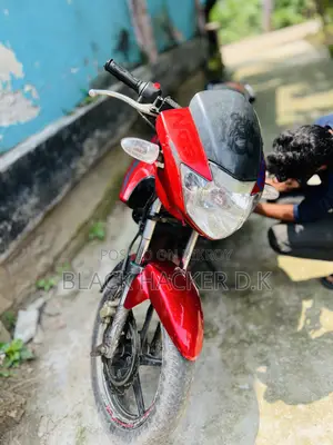 TVS Apache RTR 160 2V 2011 Red